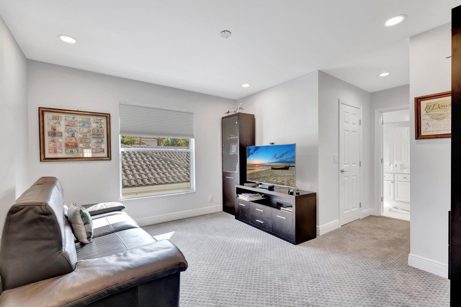 6650 NW 24th Terrace