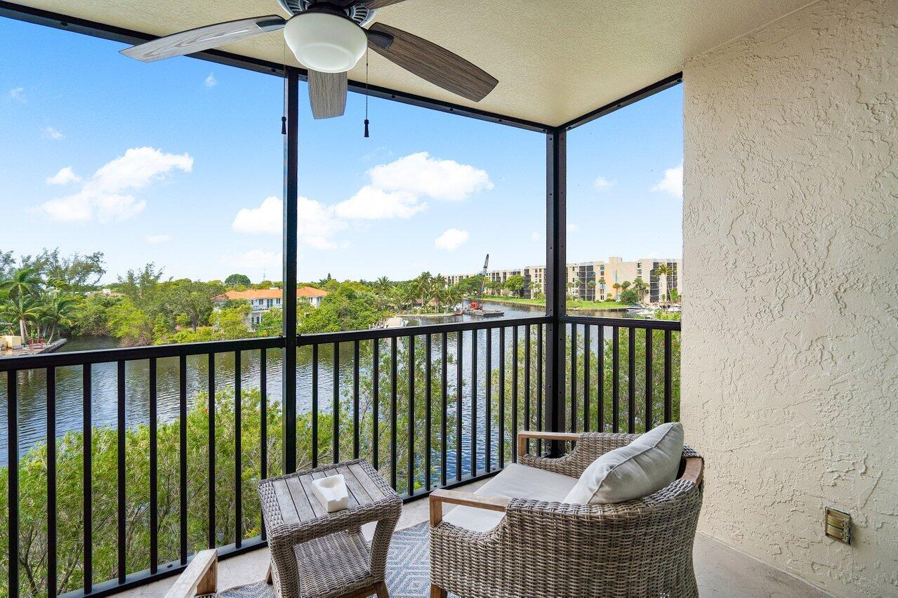 22 Royal Palm Way Unit 402, Boca Raton Unit: Unit 402