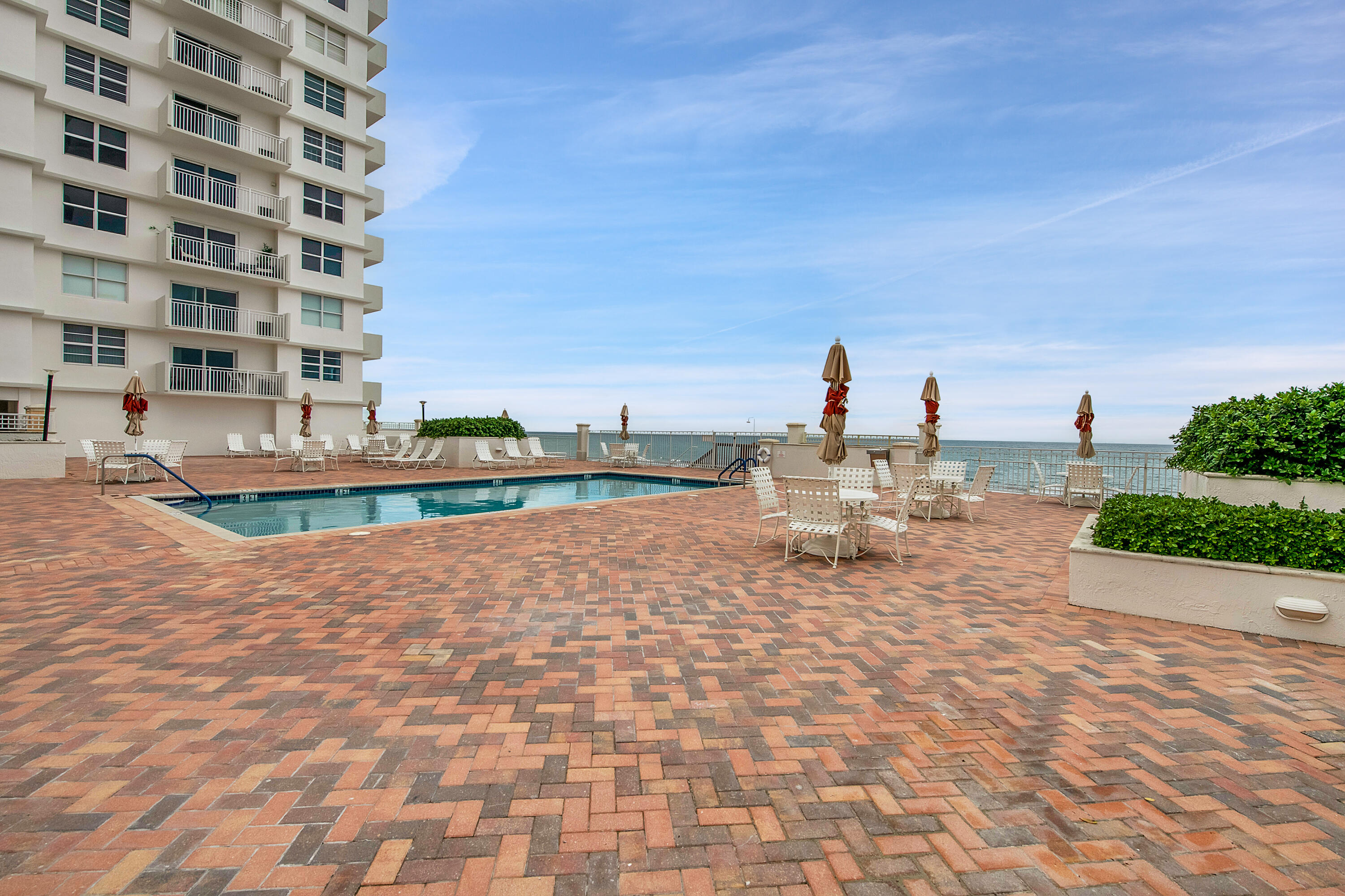4511 S Ocean Boulevard 404, Highland Beach Unit: 404