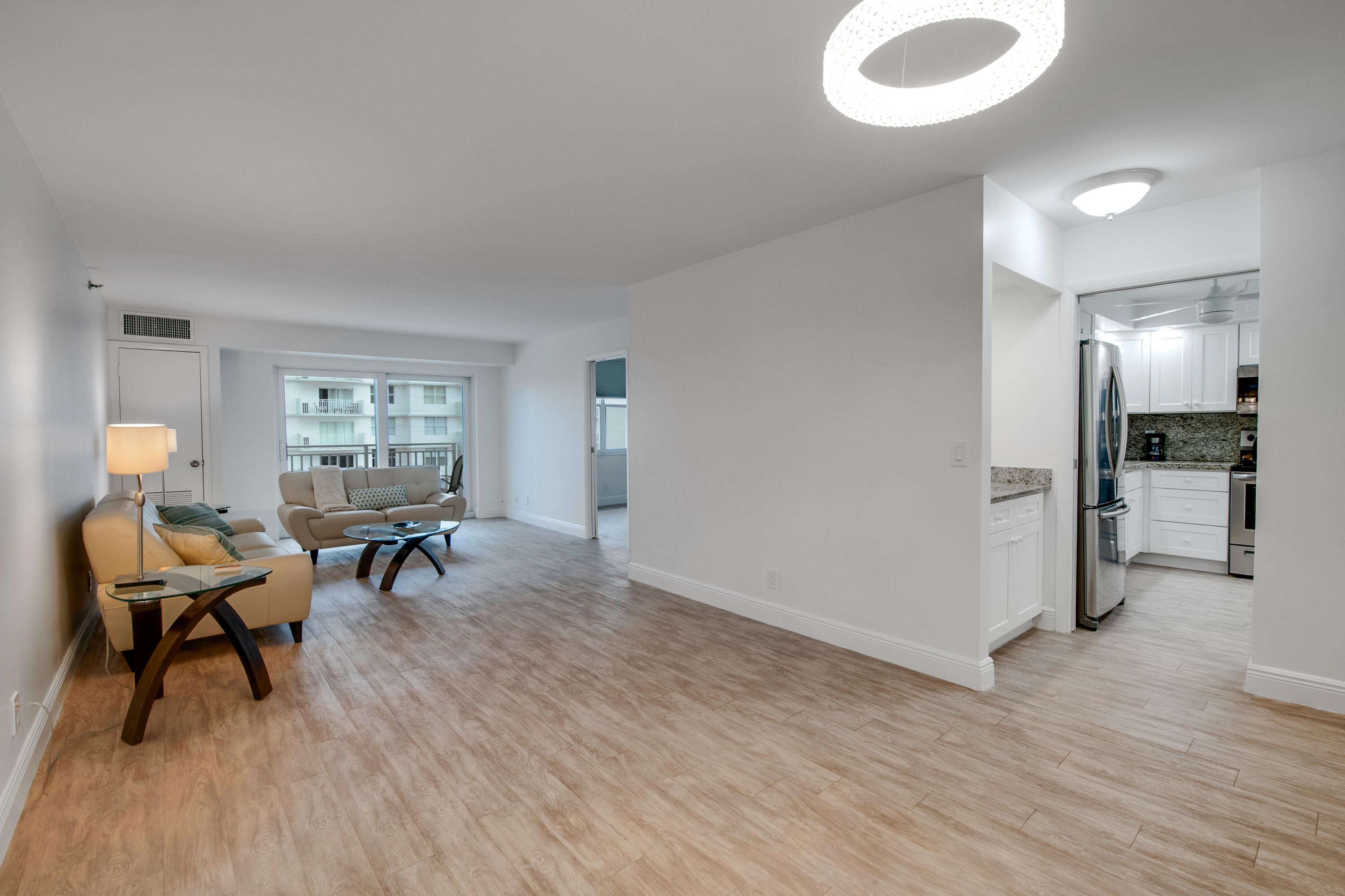 4511 S Ocean Boulevard 404, Highland Beach Unit: 404