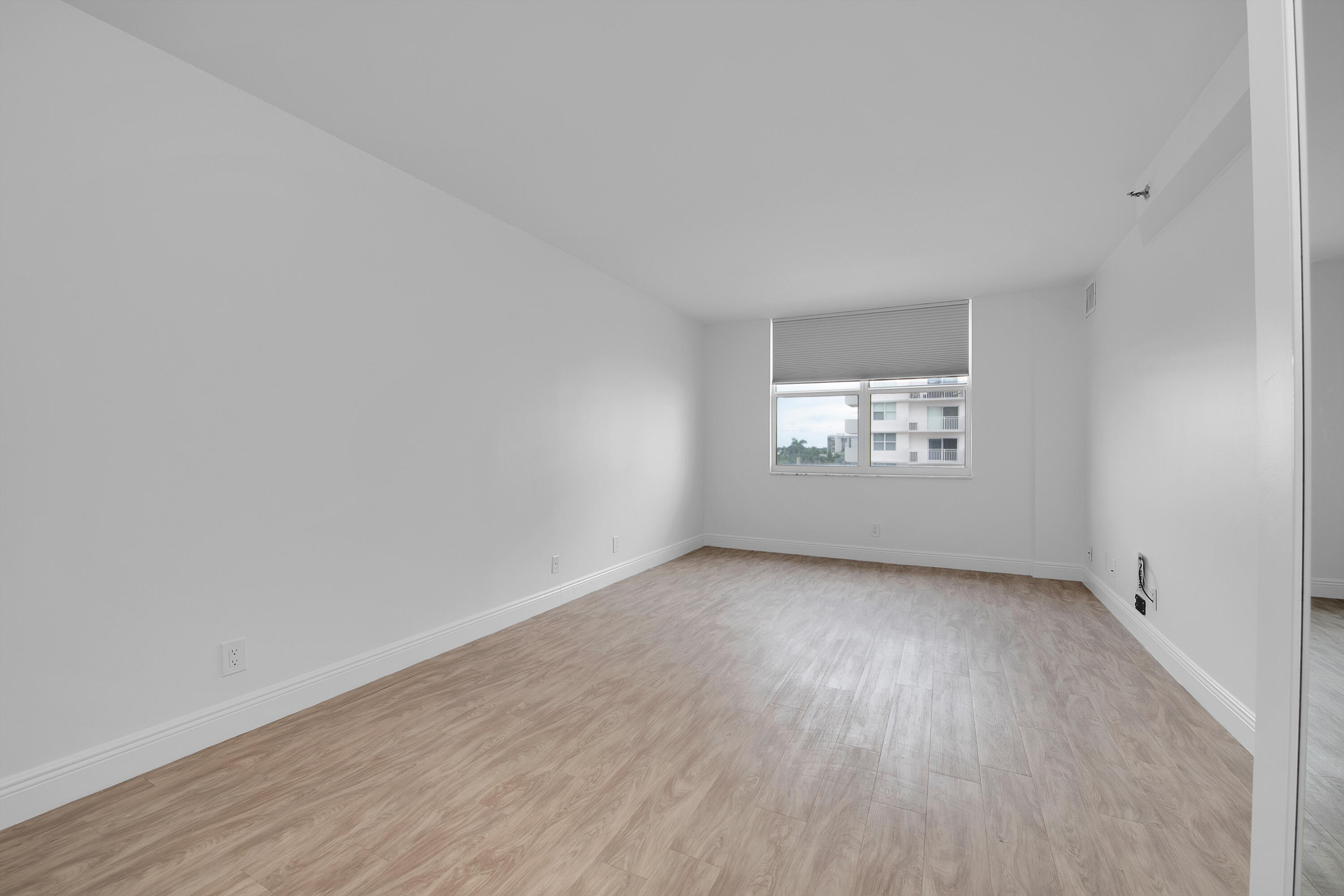 4511 S Ocean Boulevard 404, Highland Beach Unit: 404