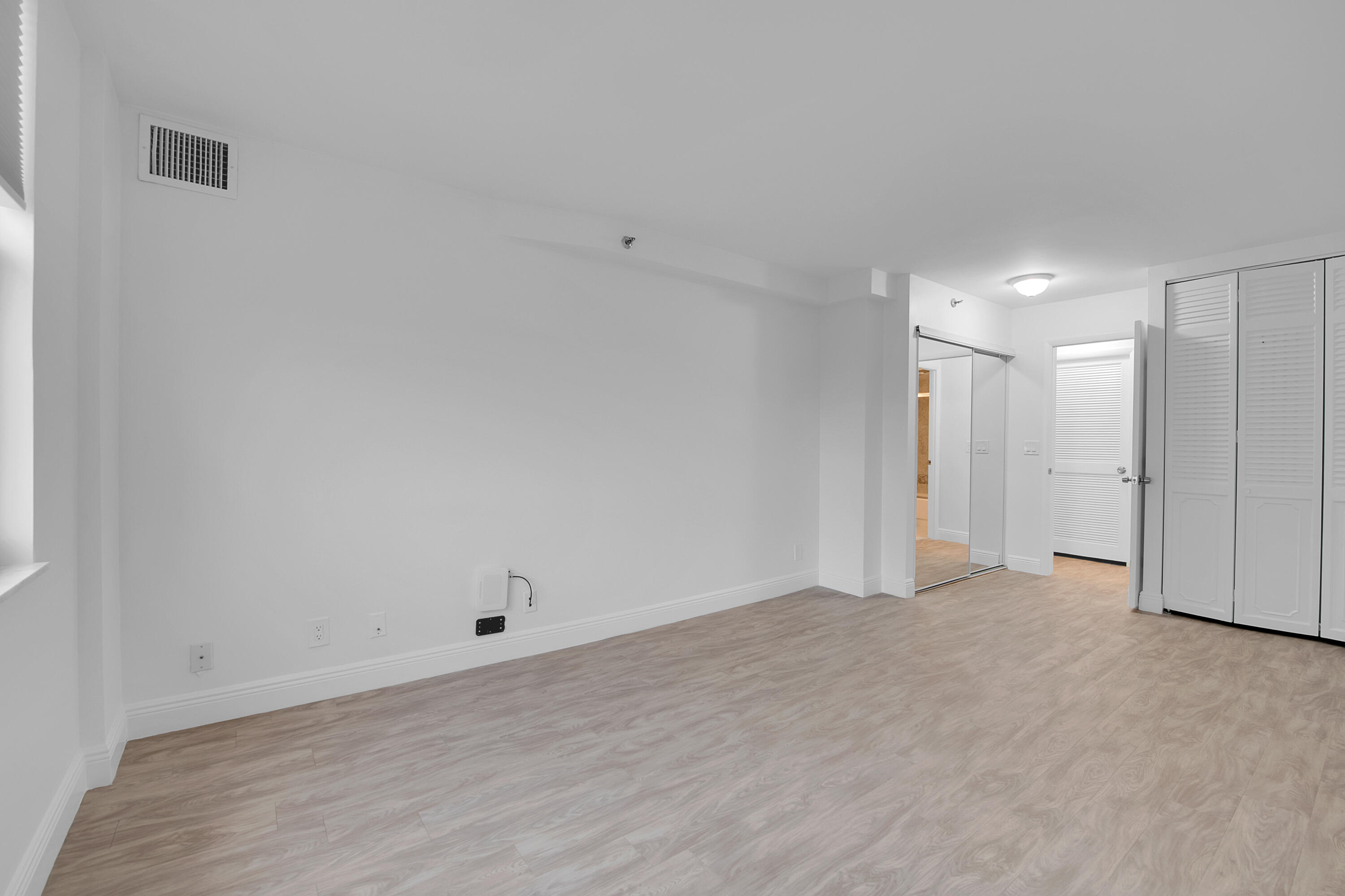 4511 S Ocean Boulevard 404, Highland Beach Unit: 404