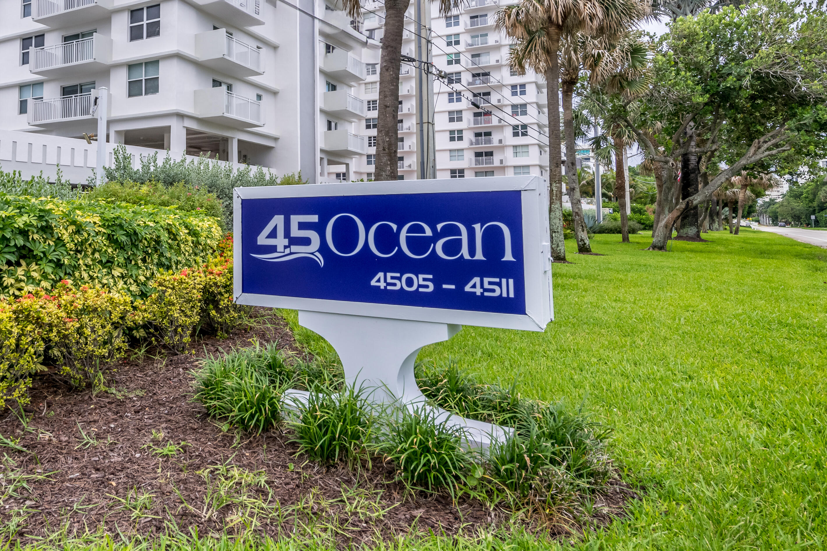 4511 S Ocean Boulevard 404, Highland Beach Unit: 404
