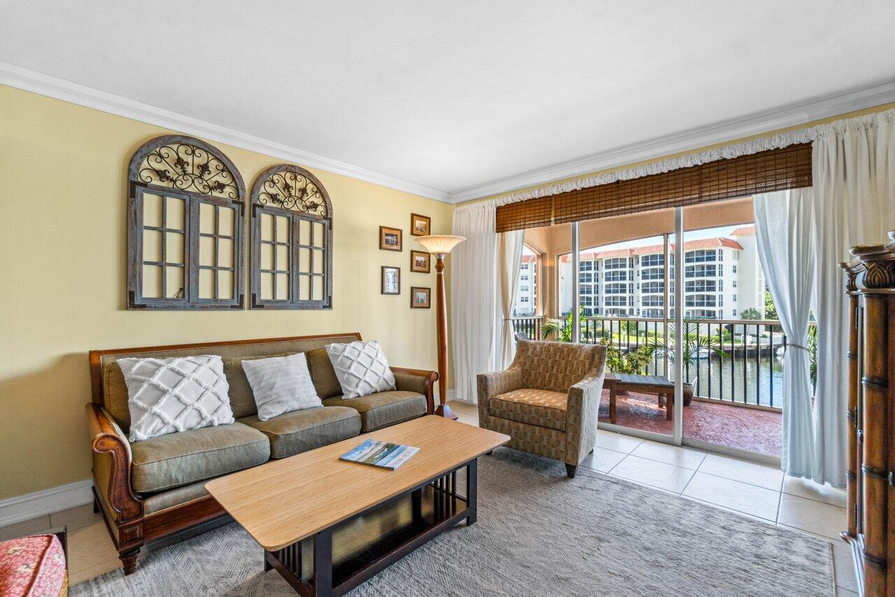 2871 N Ocean Boulevard V247