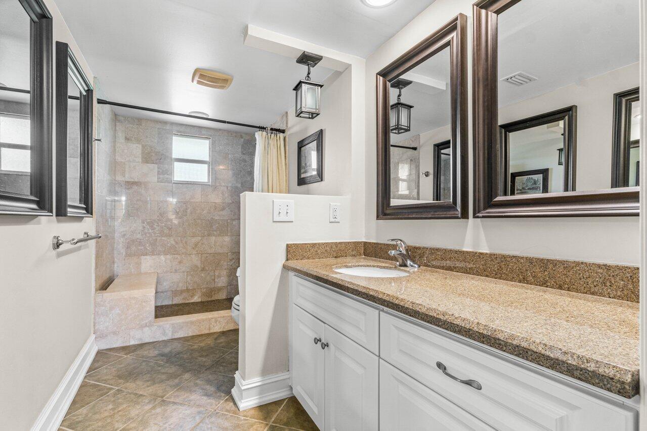 2871 N Ocean Boulevard V247