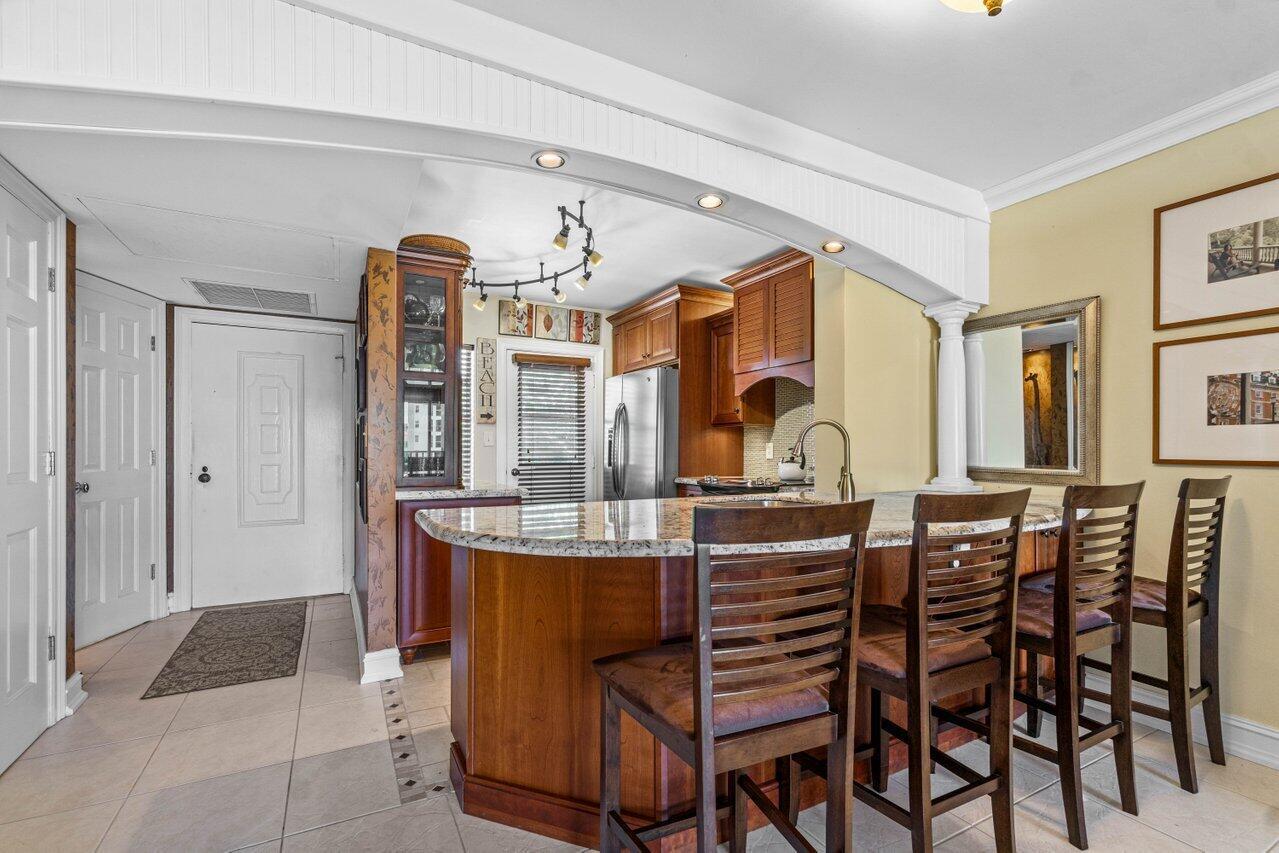 2871 N Ocean Boulevard V247