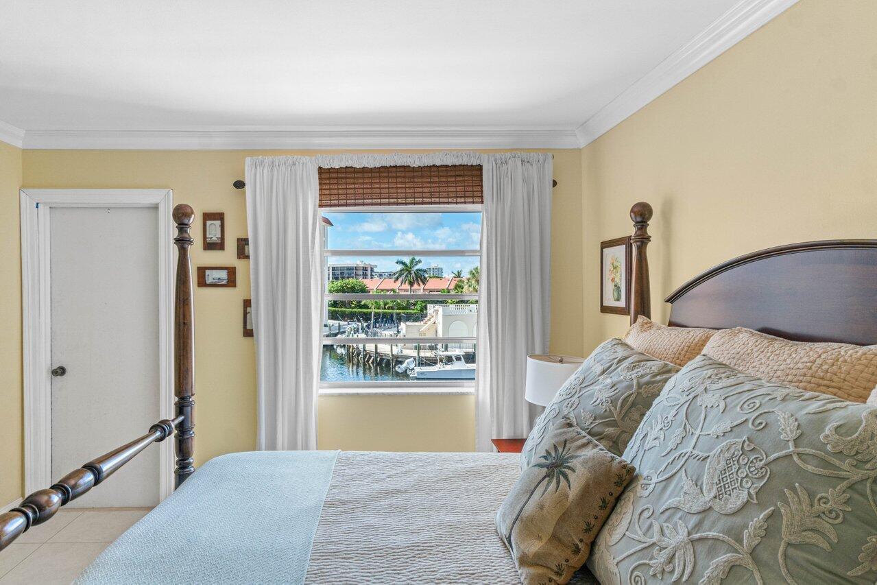 2871 N Ocean Boulevard V247