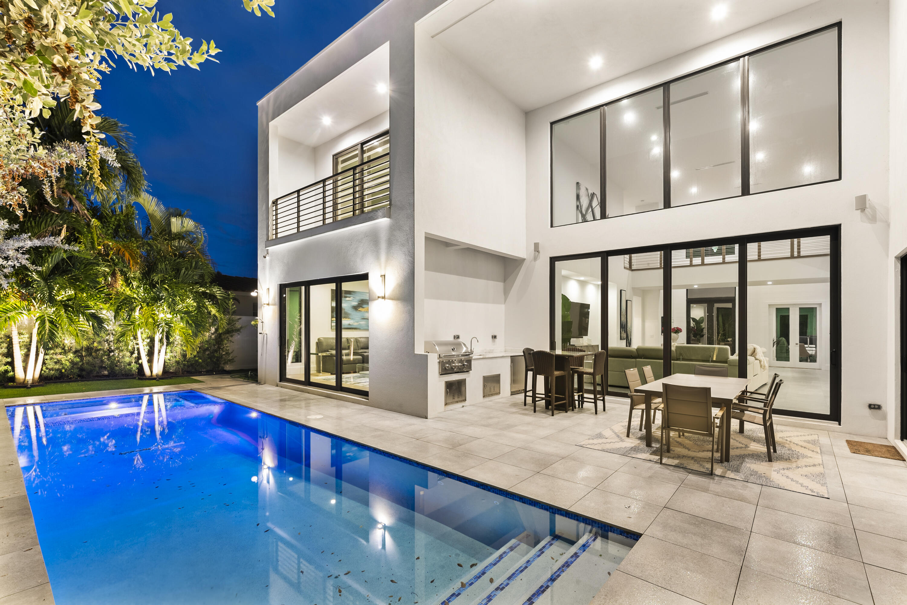 255 NE Spanish Court