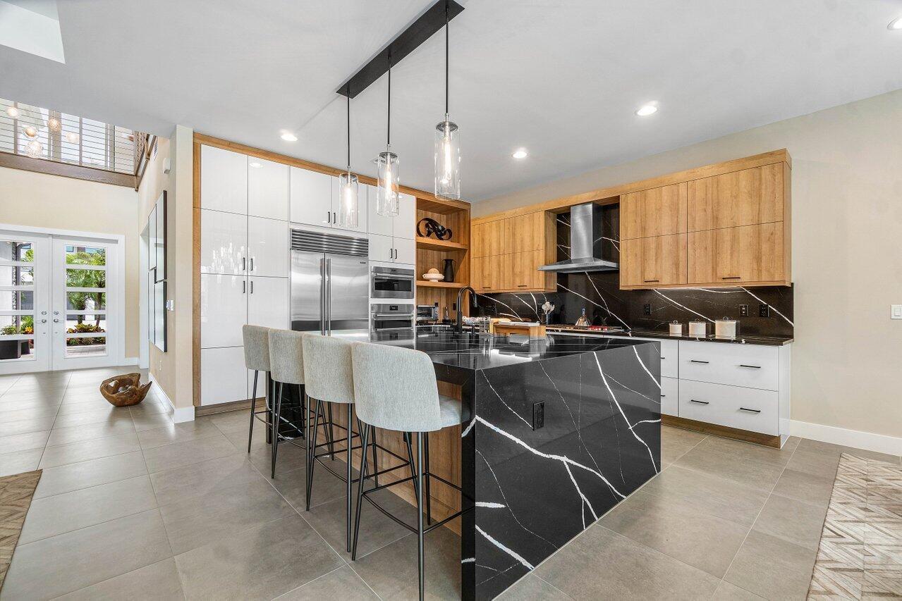 8581 Dearborn River Way