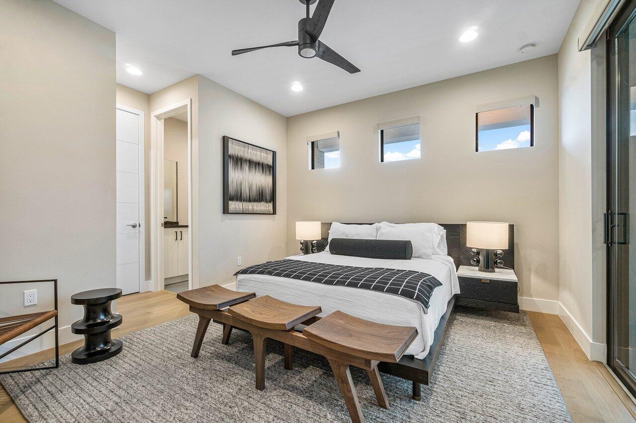 8581 Dearborn River Way