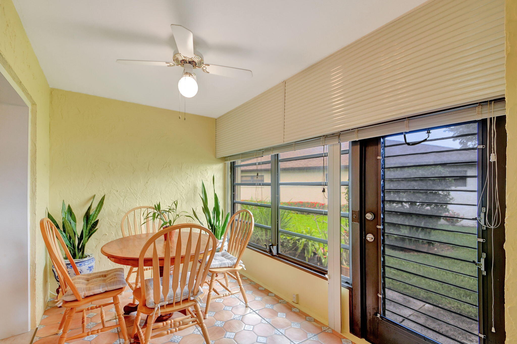 10276 Dovewood Lane A