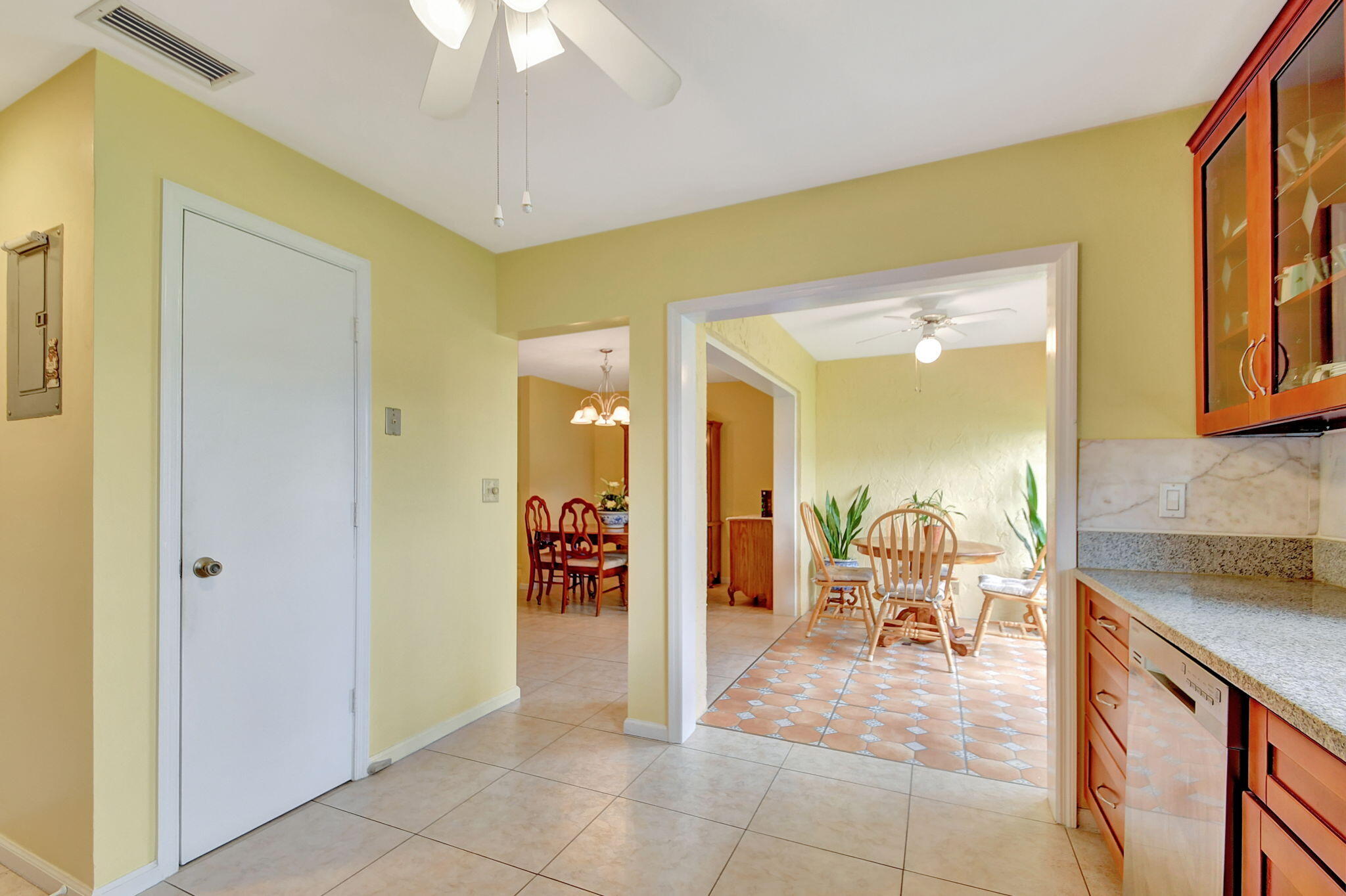 10276 Dovewood Lane A