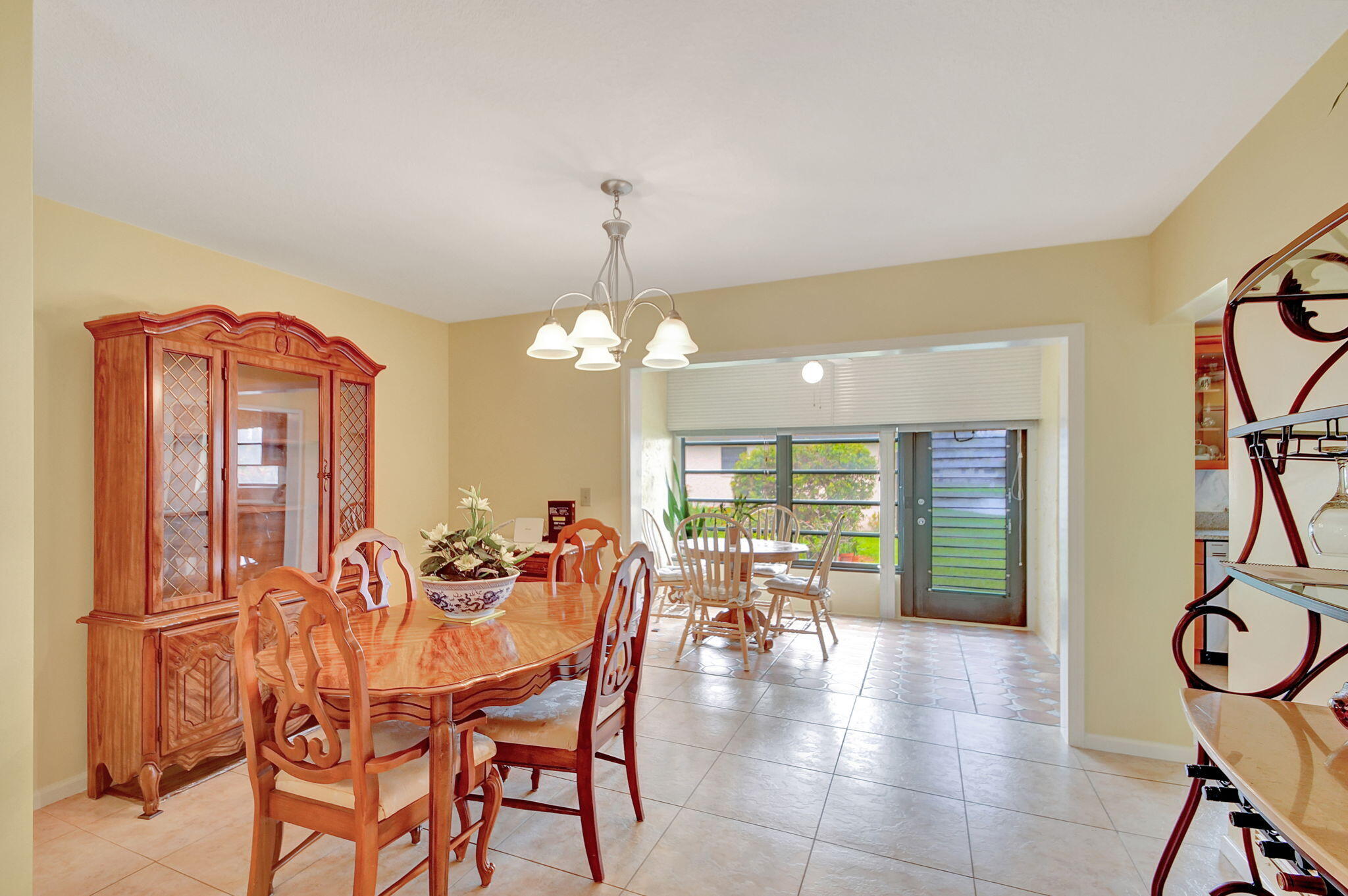 10276 Dovewood Lane A