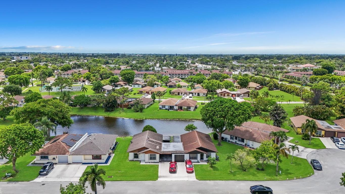 4942 Luqui Court 27a, West Palm Beach Unit: 27a