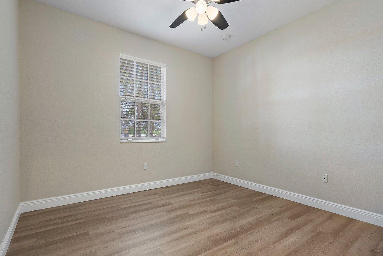 6877 Julia Gardens Drive, Coconut Creek