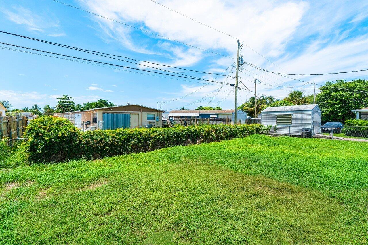 4219 Winchester Lane