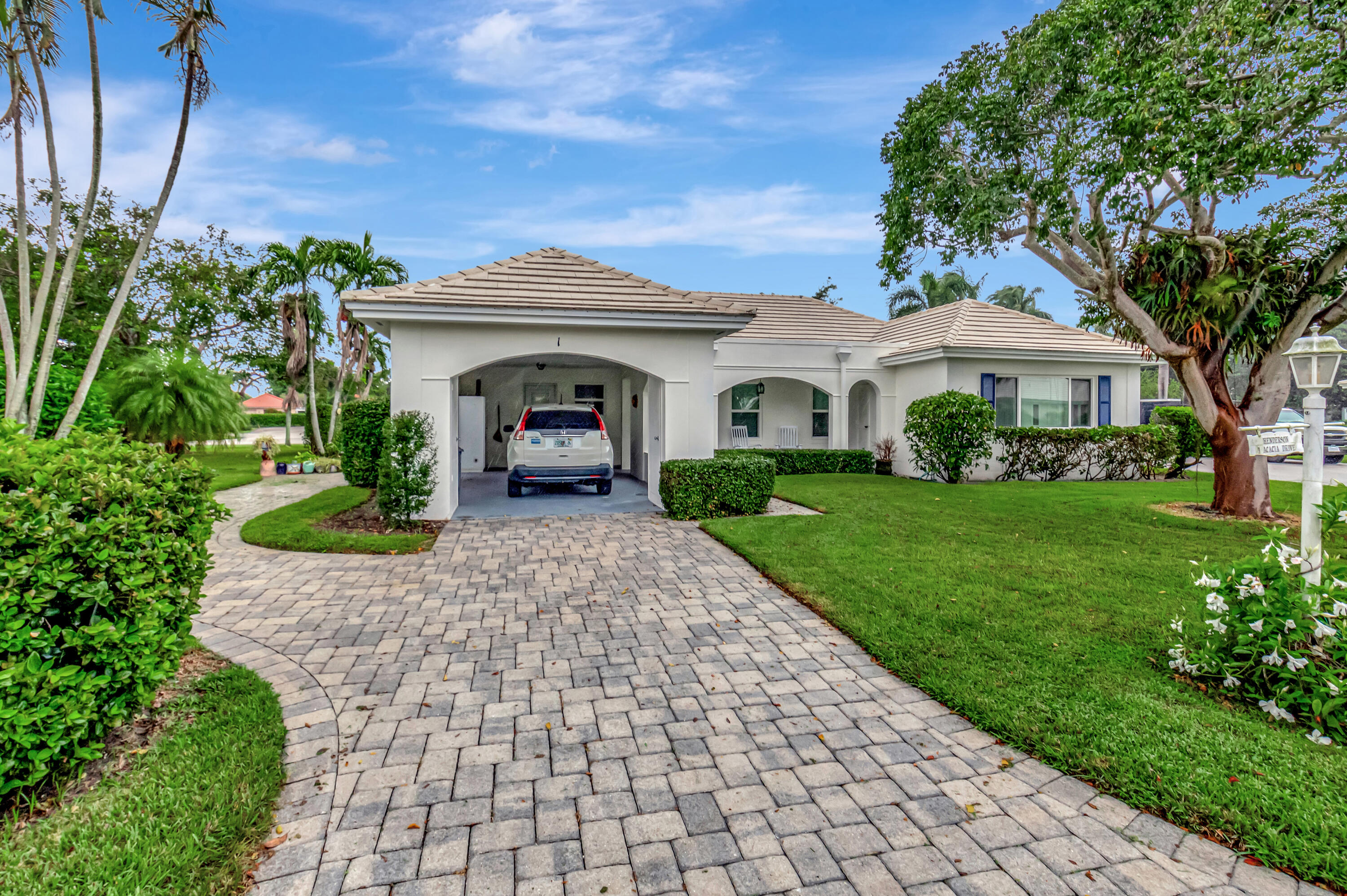 1 Acacia Drive