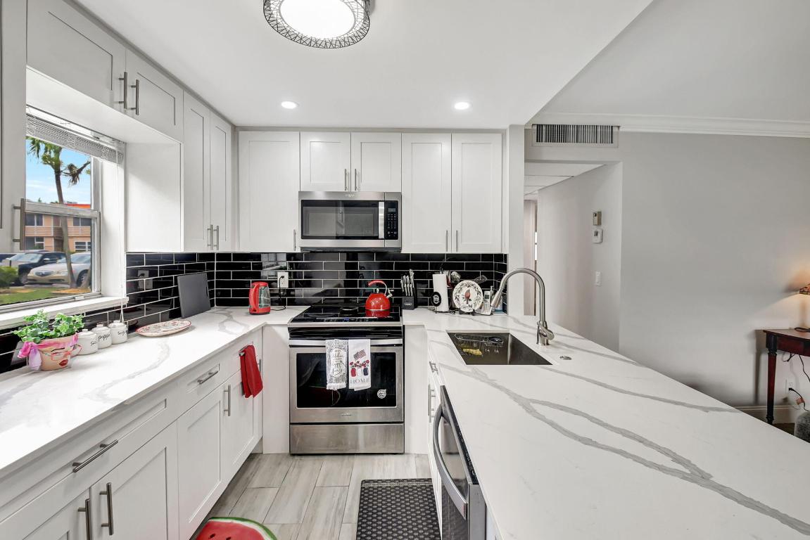 348 Brittany H, Delray Beach