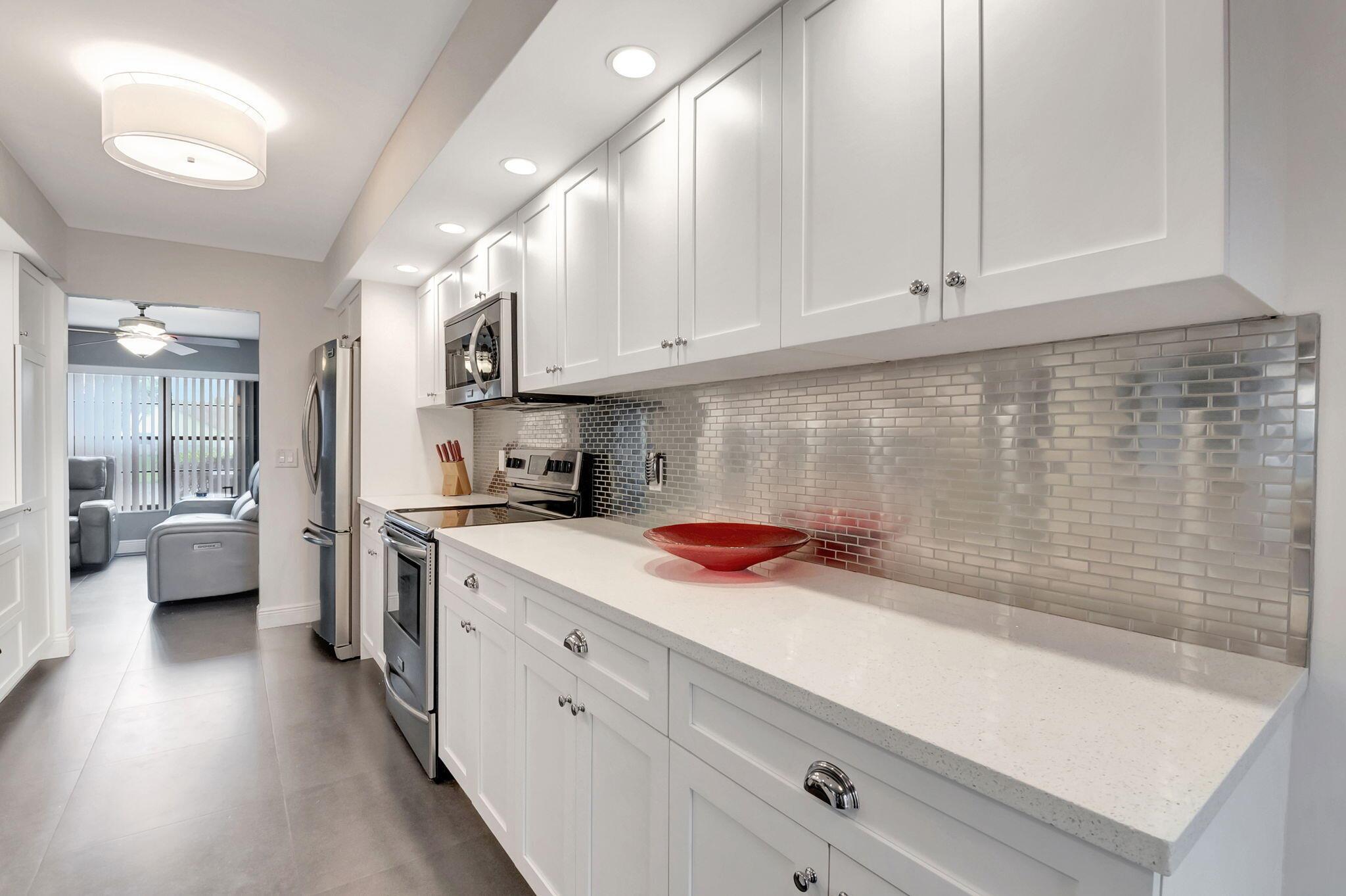 19931 Villa Lante Place