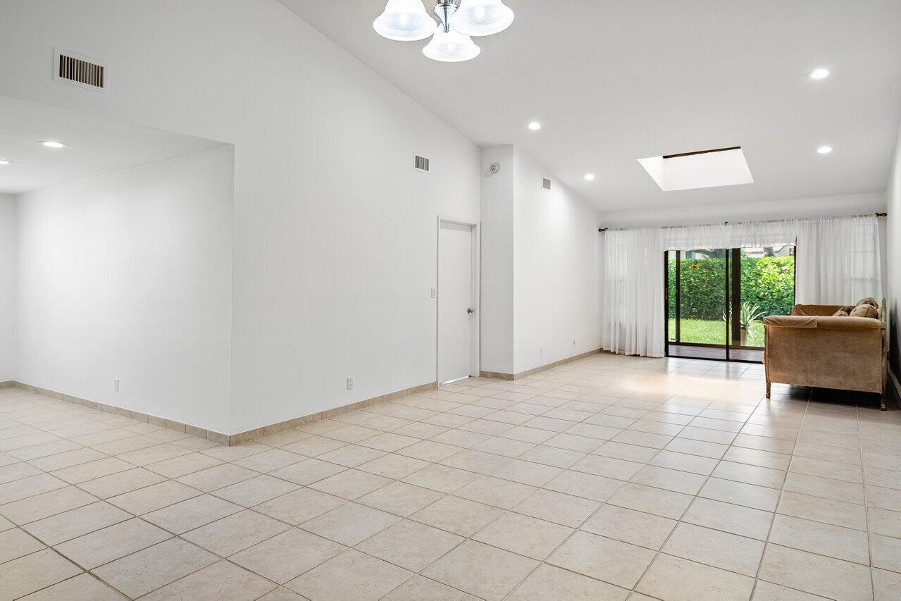 10093 Andrea Lane Aa