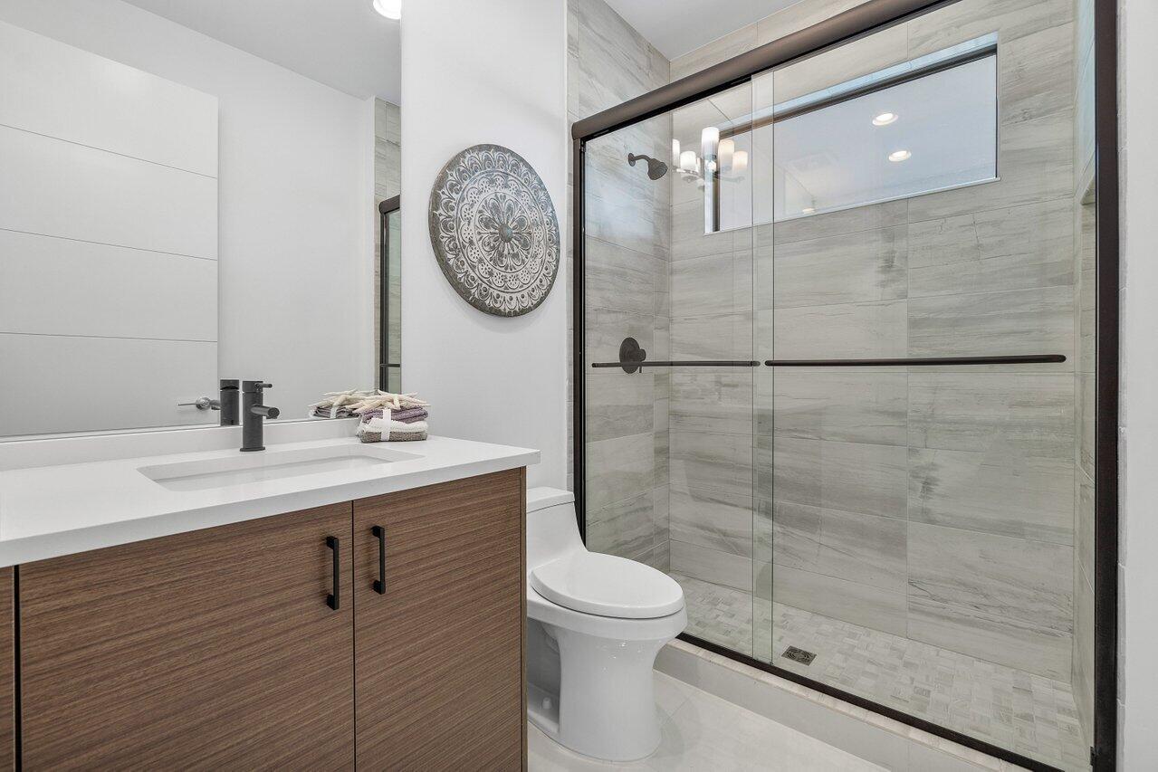 17128 Watersprite Lakes Road