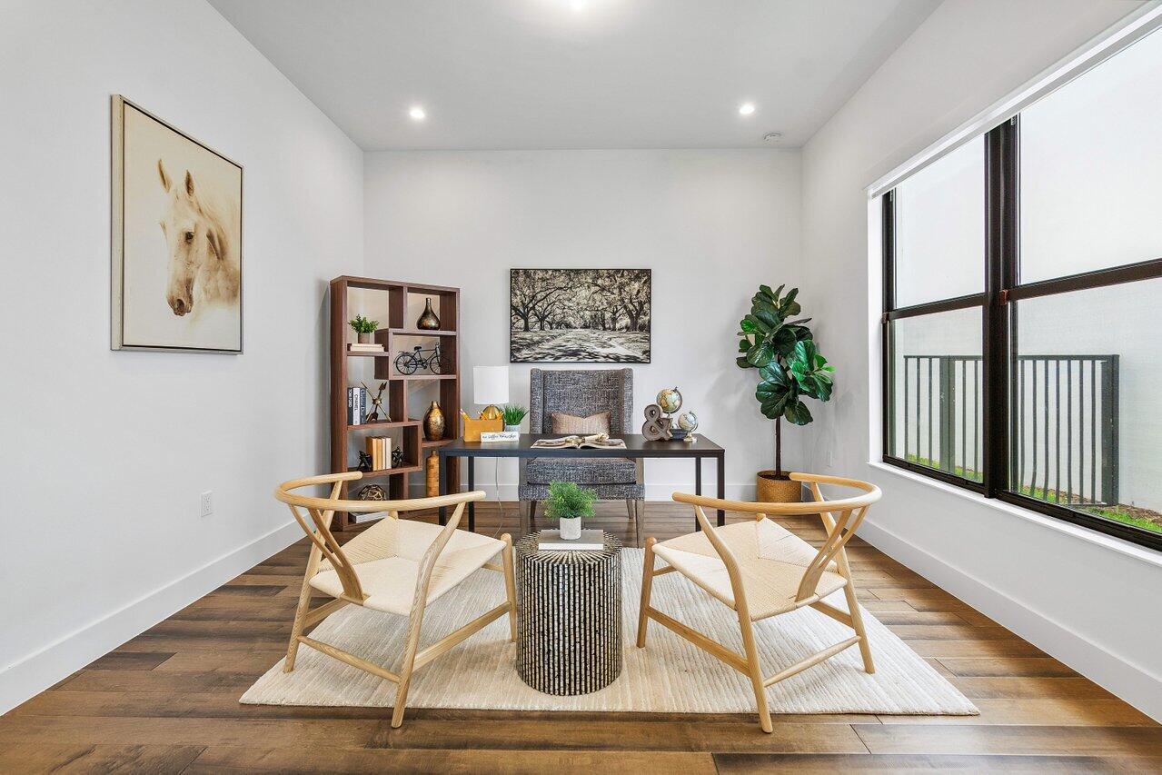 17128 Watersprite Lakes Road