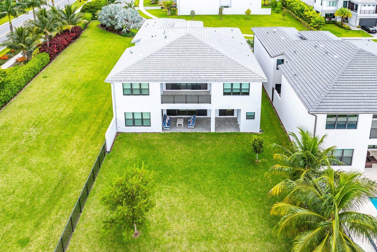 17128 Watersprite Lakes Road