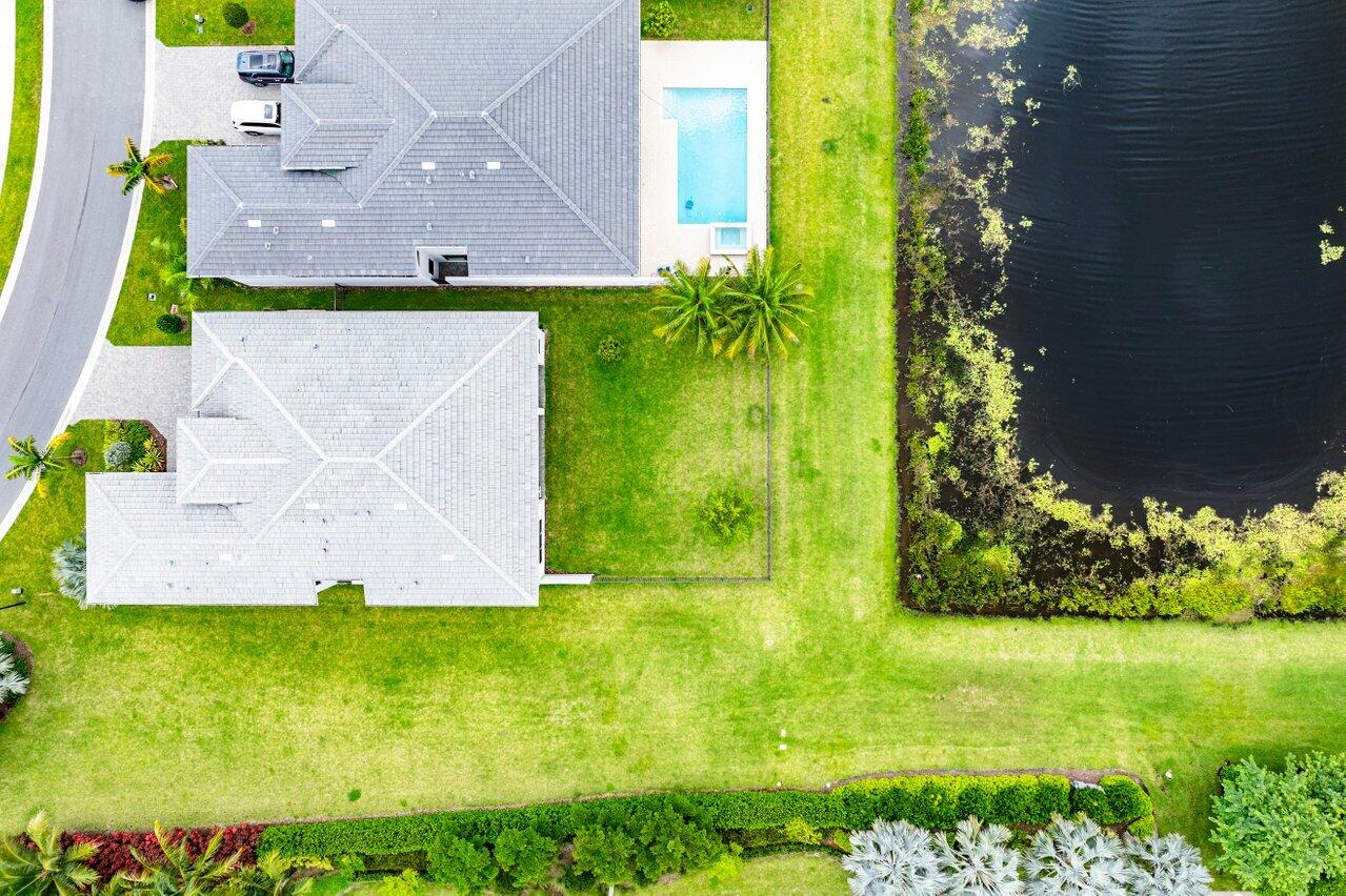 17128 Watersprite Lakes Road