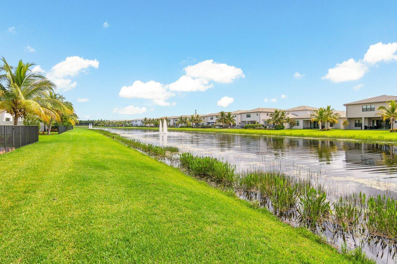 17128 Watersprite Lakes Road