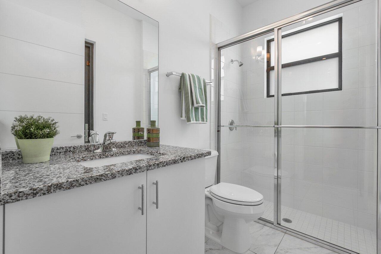 17128 Watersprite Lakes Road