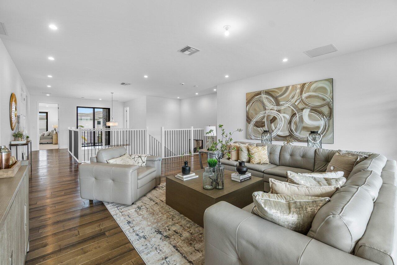 17128 Watersprite Lakes Road