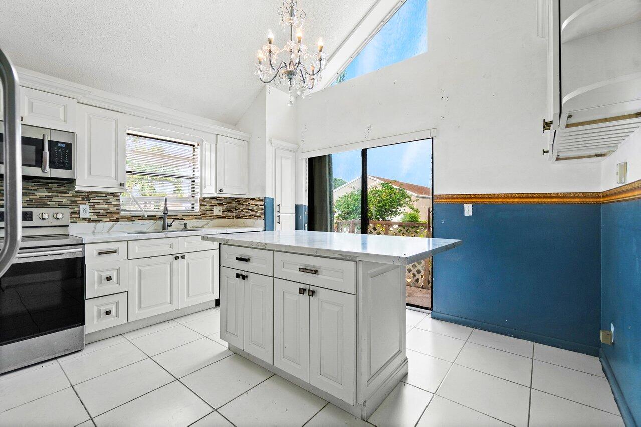 65 Buxton Lane, Boynton Beach