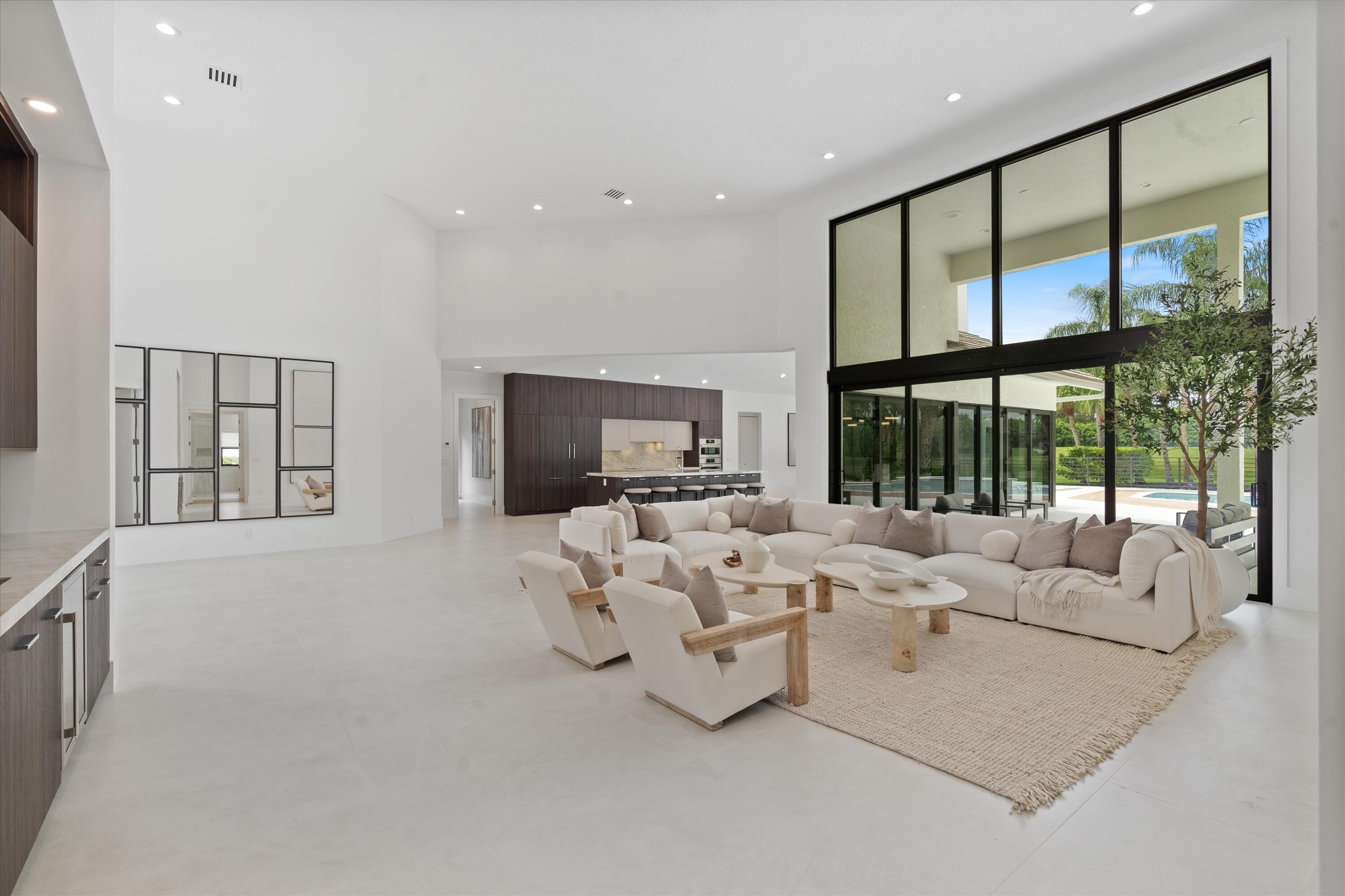 4816 Bocaire Boulevard