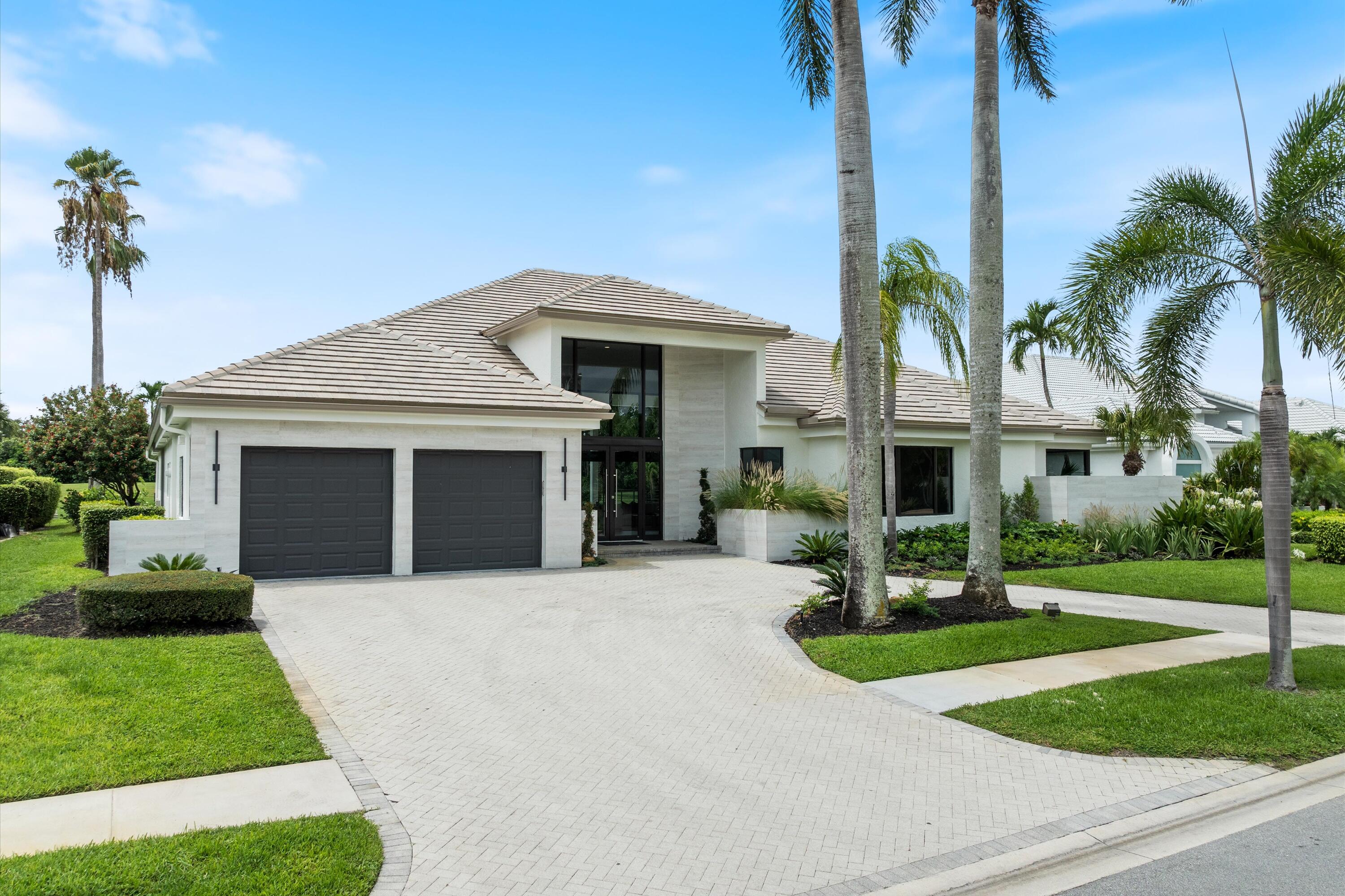 4816 Bocaire Boulevard