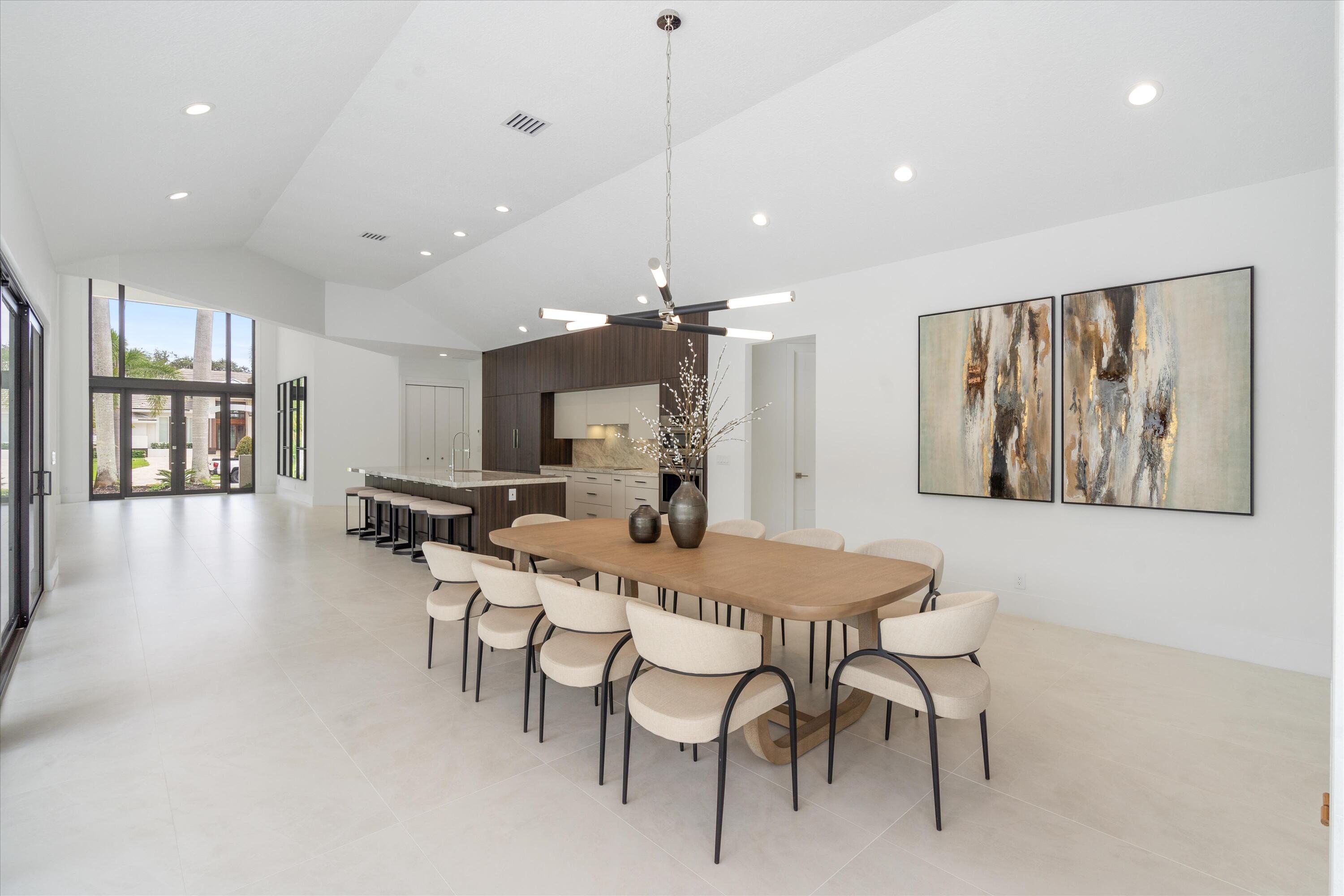 4816 Bocaire Boulevard