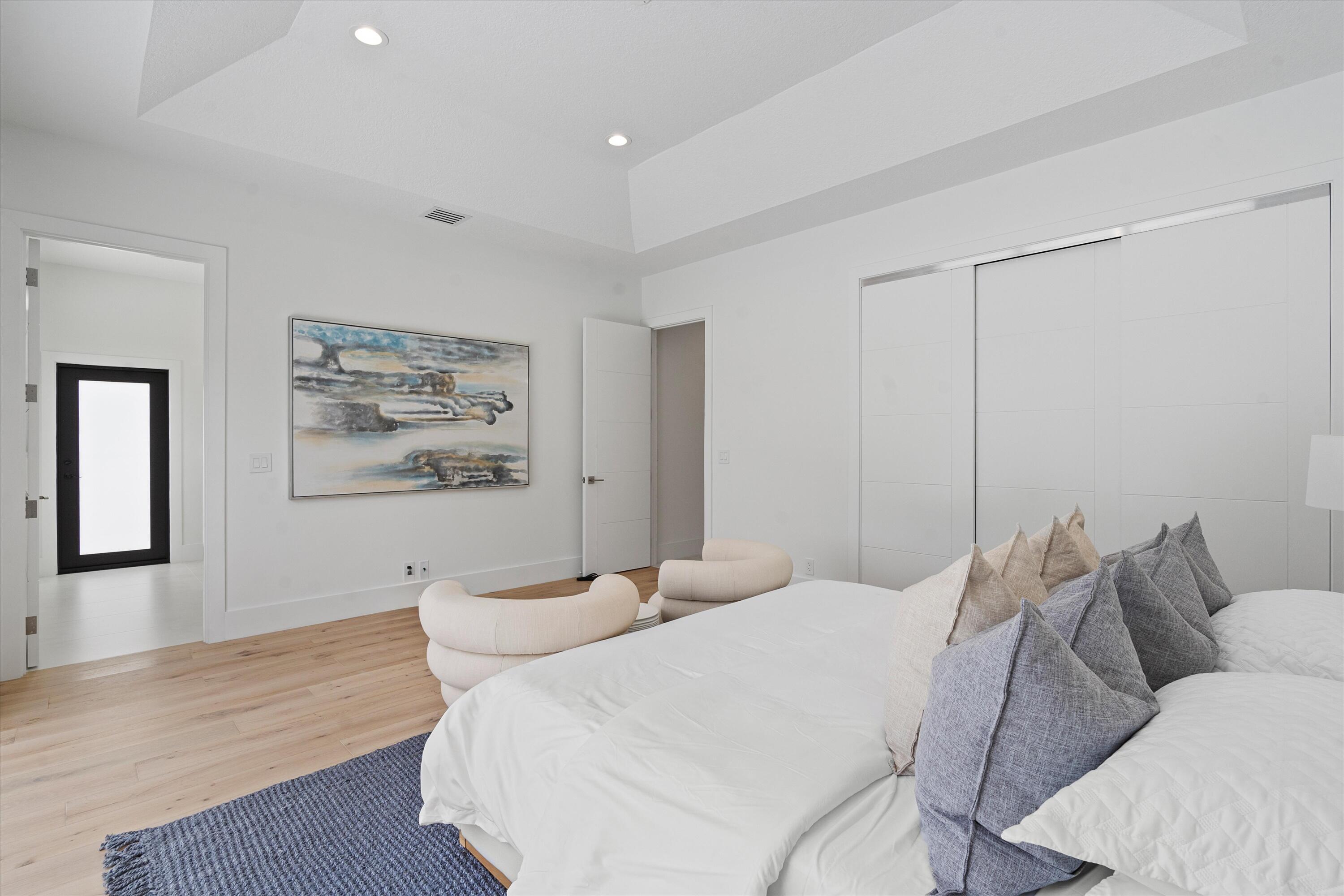 4816 Bocaire Boulevard