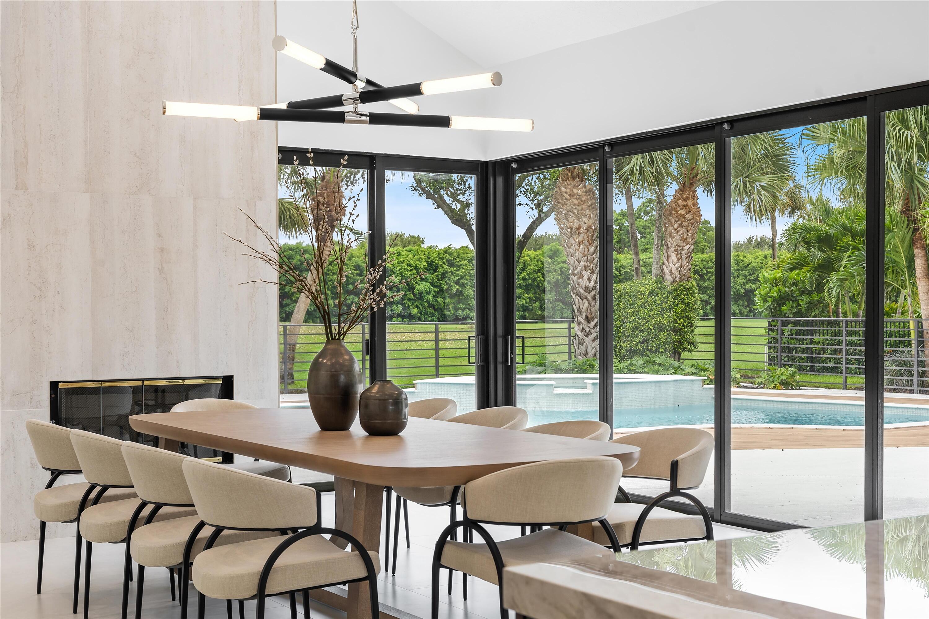 4816 Bocaire Boulevard