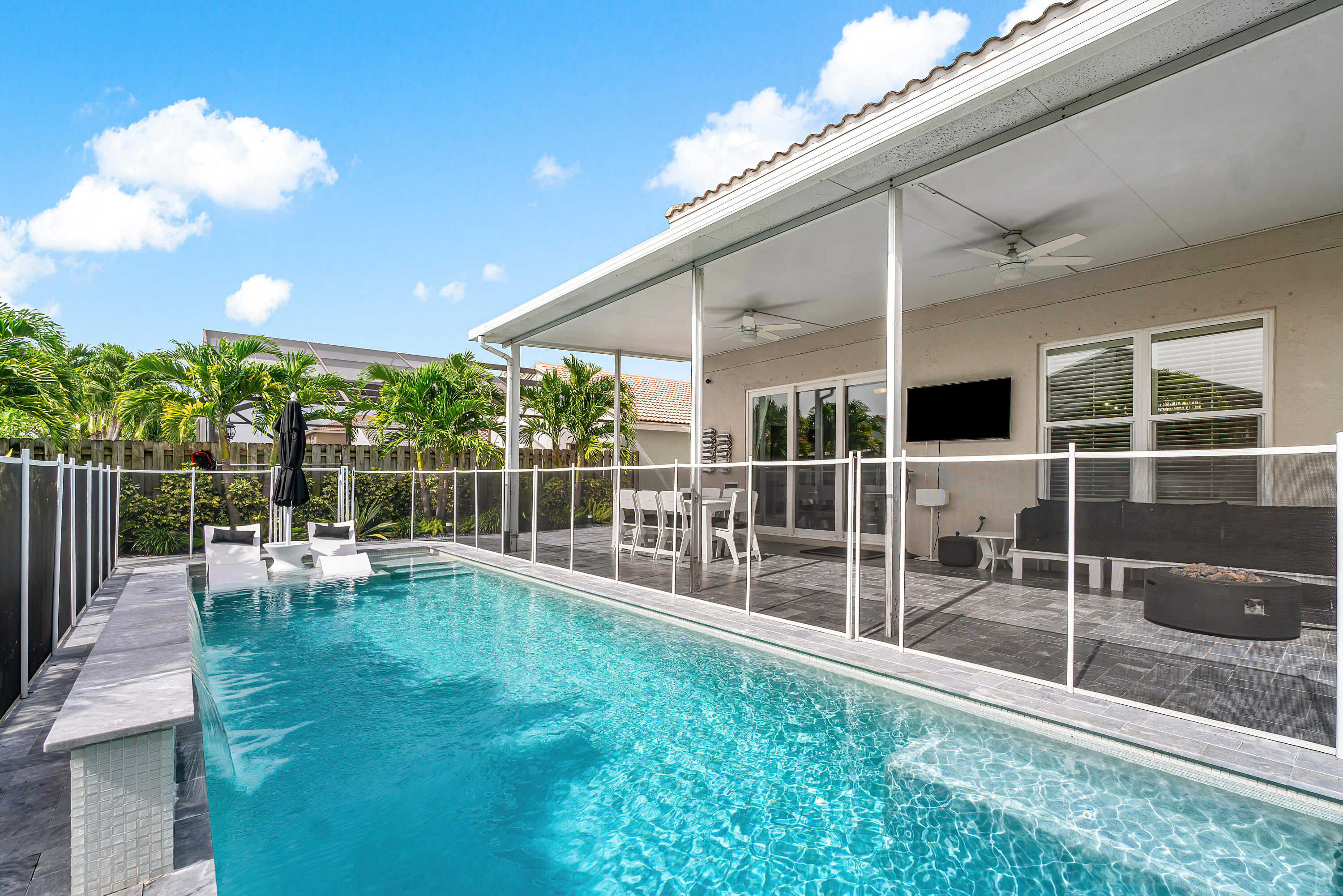 7006 Chesapeake Circle, Boynton Beach