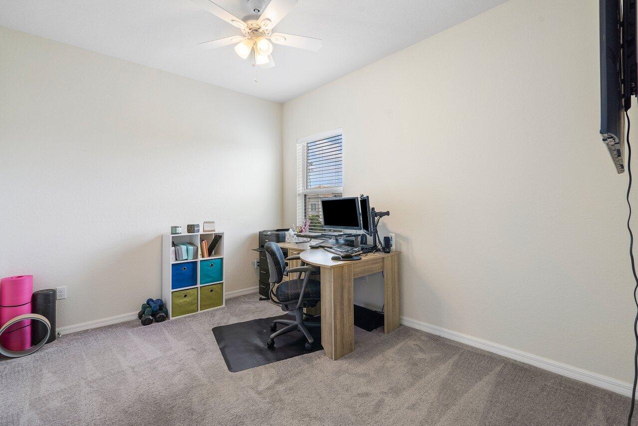 1595 Myrtle Oak Terrace, Hollywood