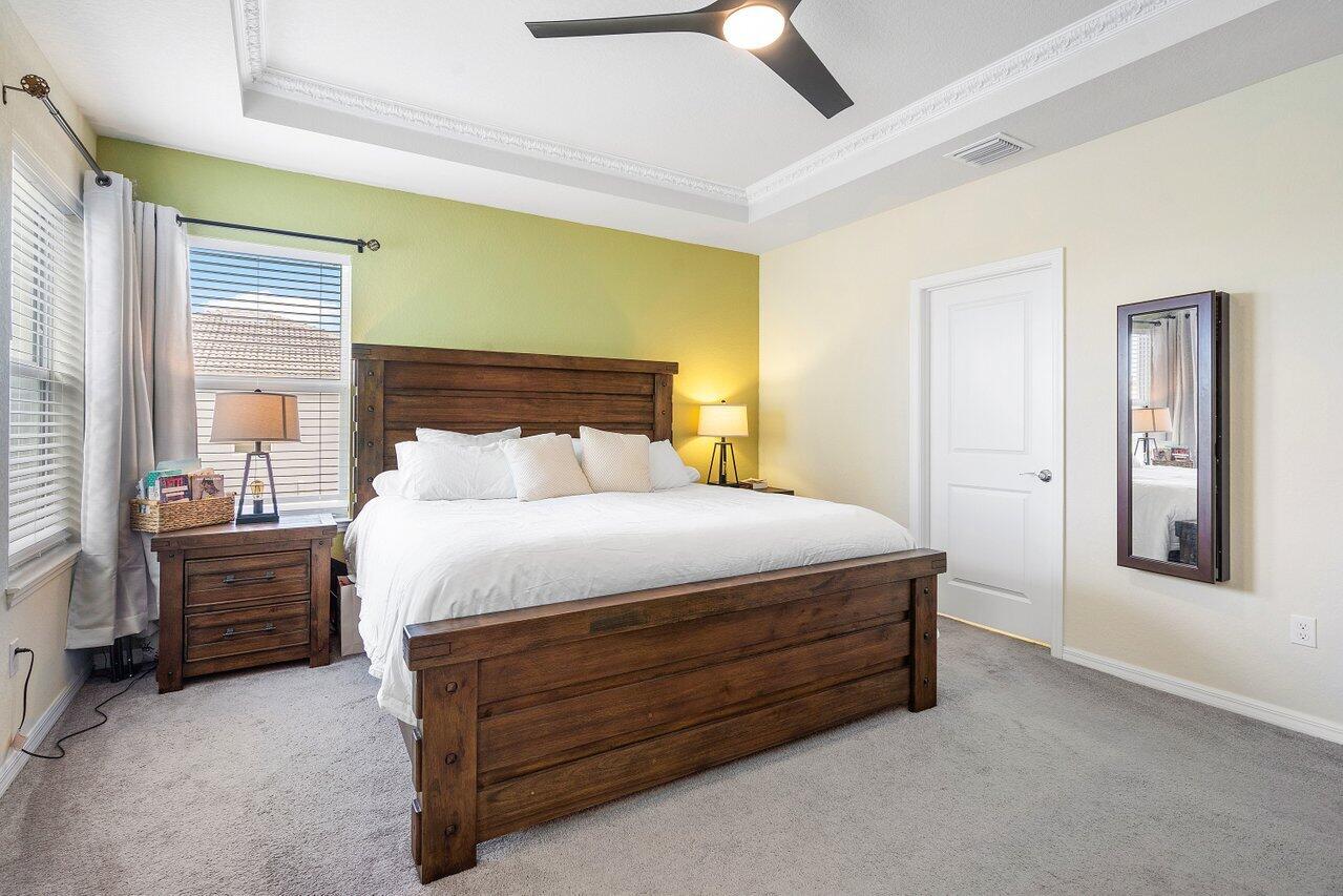 1595 Myrtle Oak Terrace, Hollywood