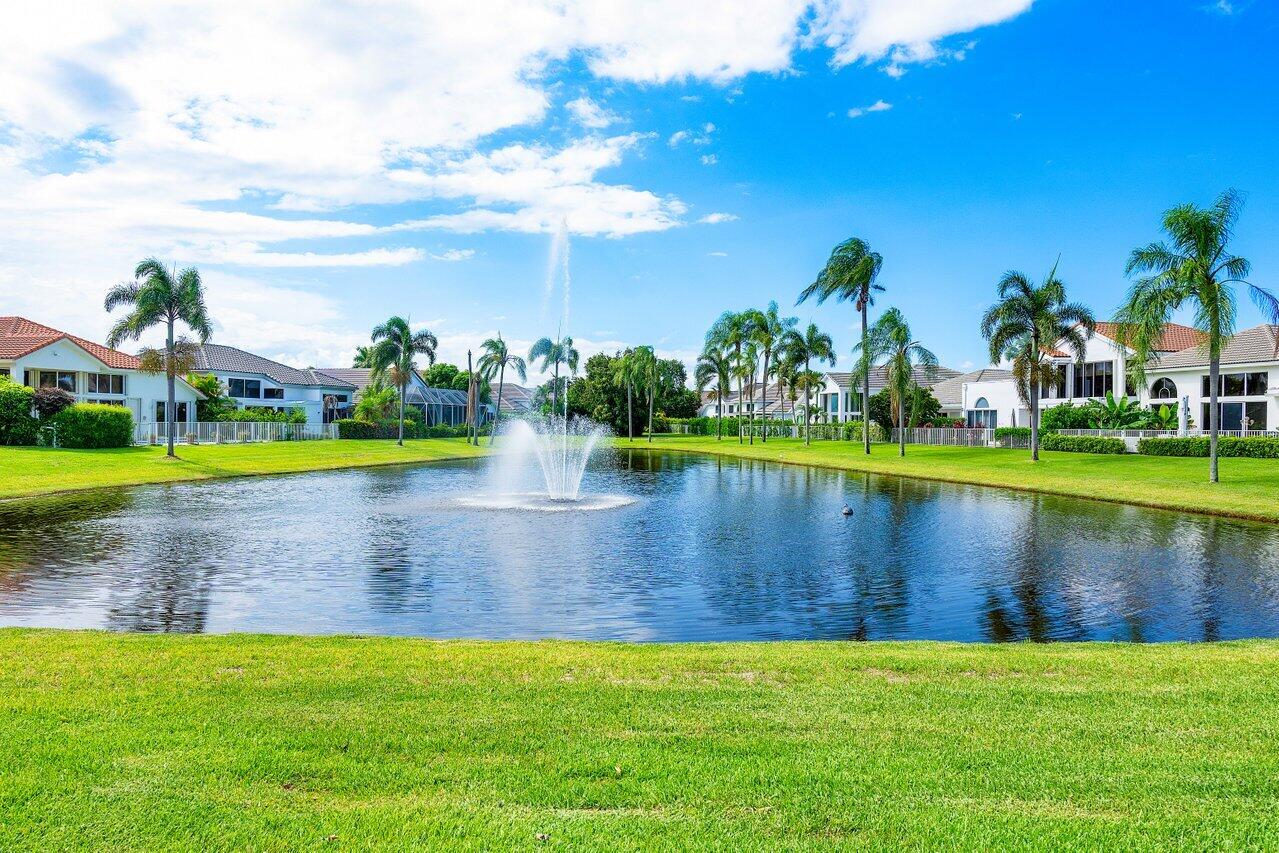 3817 Regency Circle S