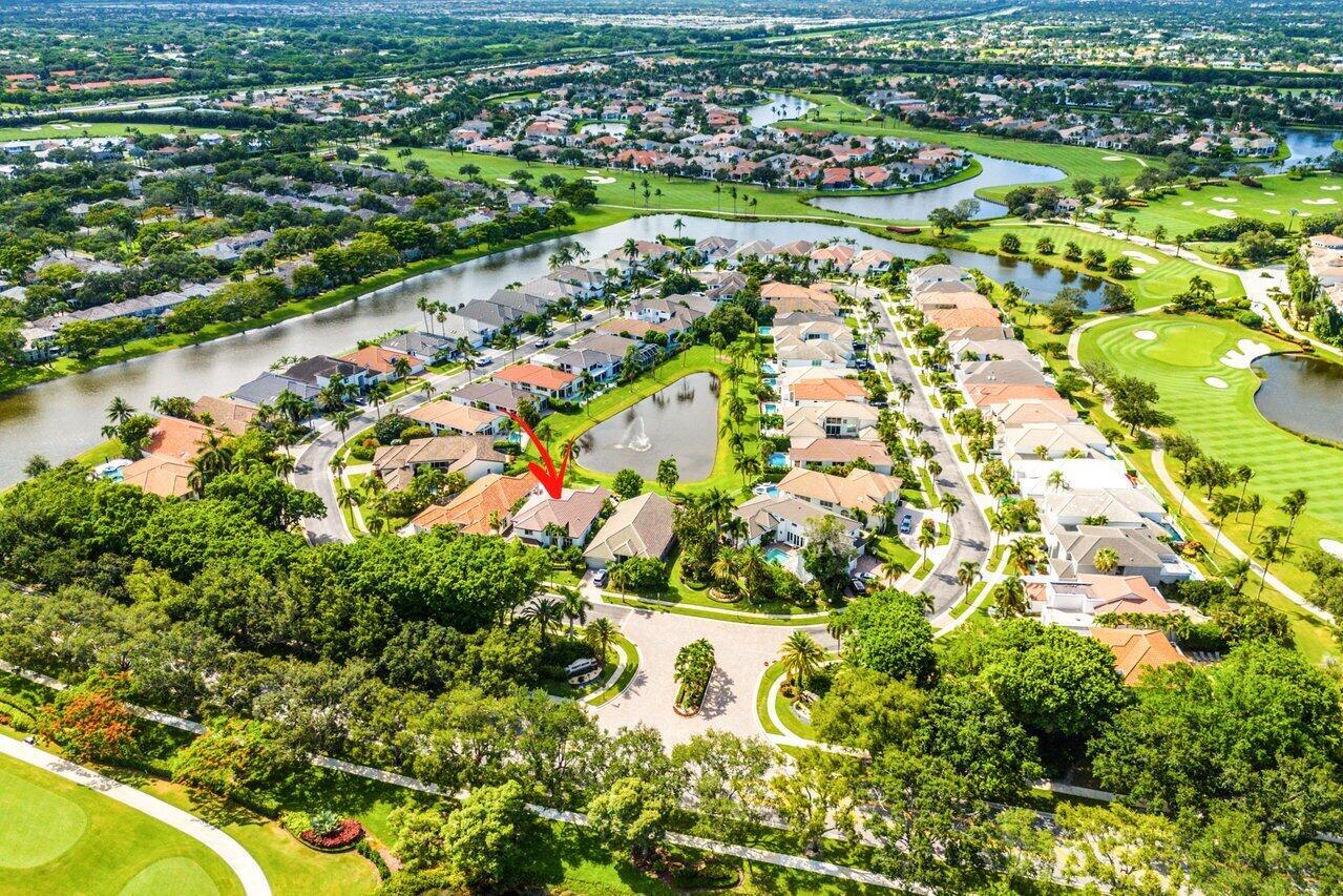 3817 Regency Circle S