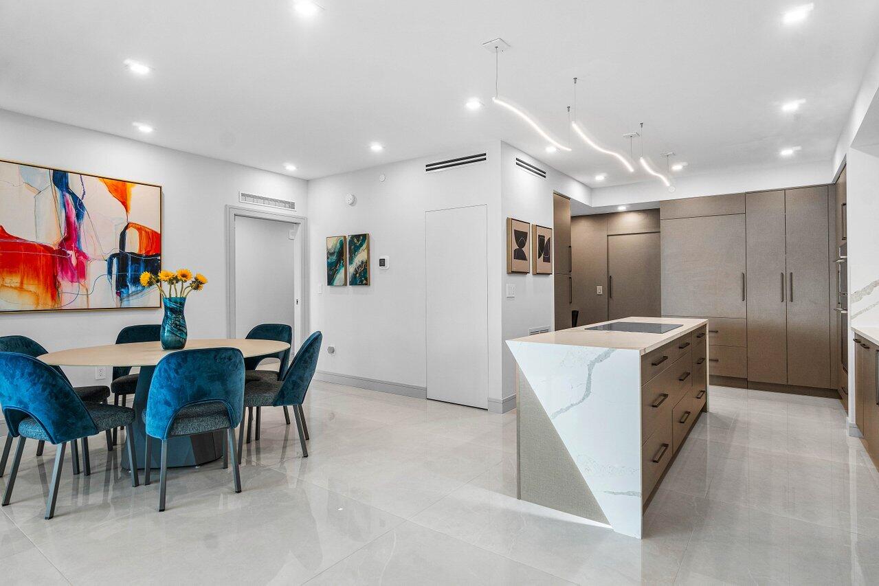 550 SE Mizner Boulevard B709