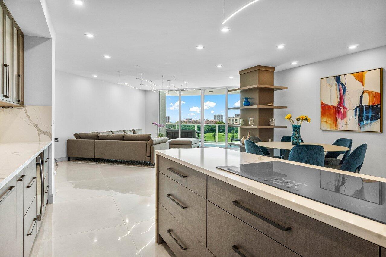 550 SE Mizner Boulevard B709