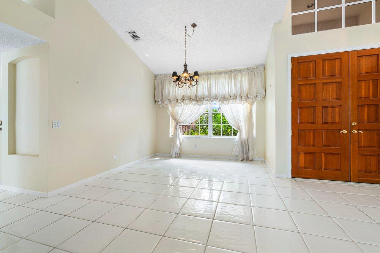 8581 Lawson Circle