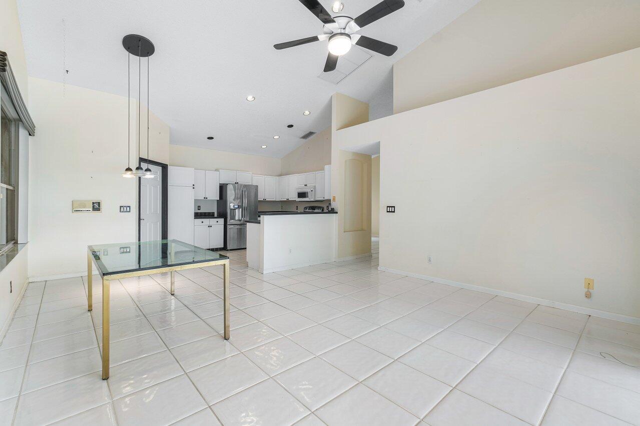 8581 Lawson Circle
