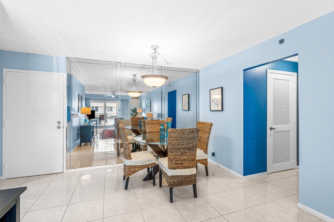 3221 S Ocean Boulevard 104