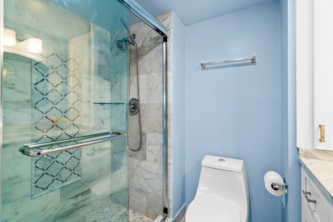 3221 S Ocean Boulevard 104