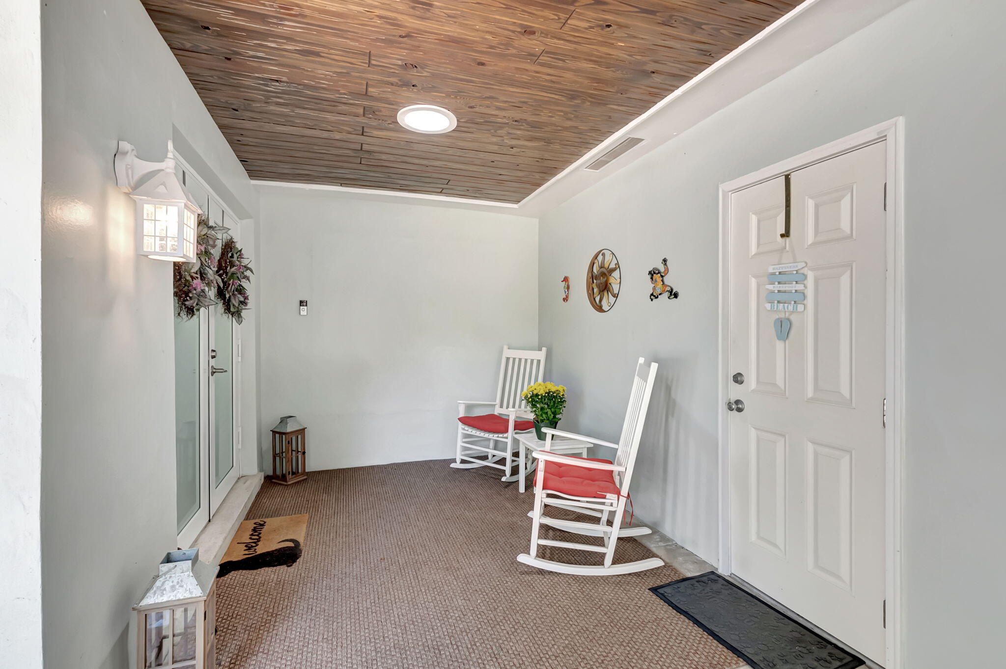 648 SW 2nd Street