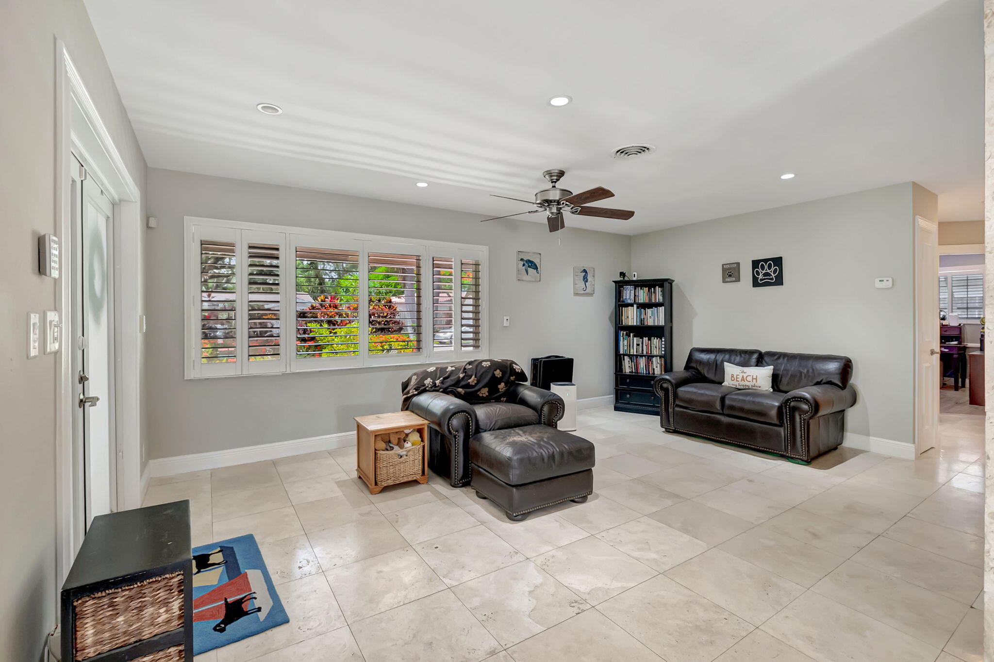 648 SW 2nd Street